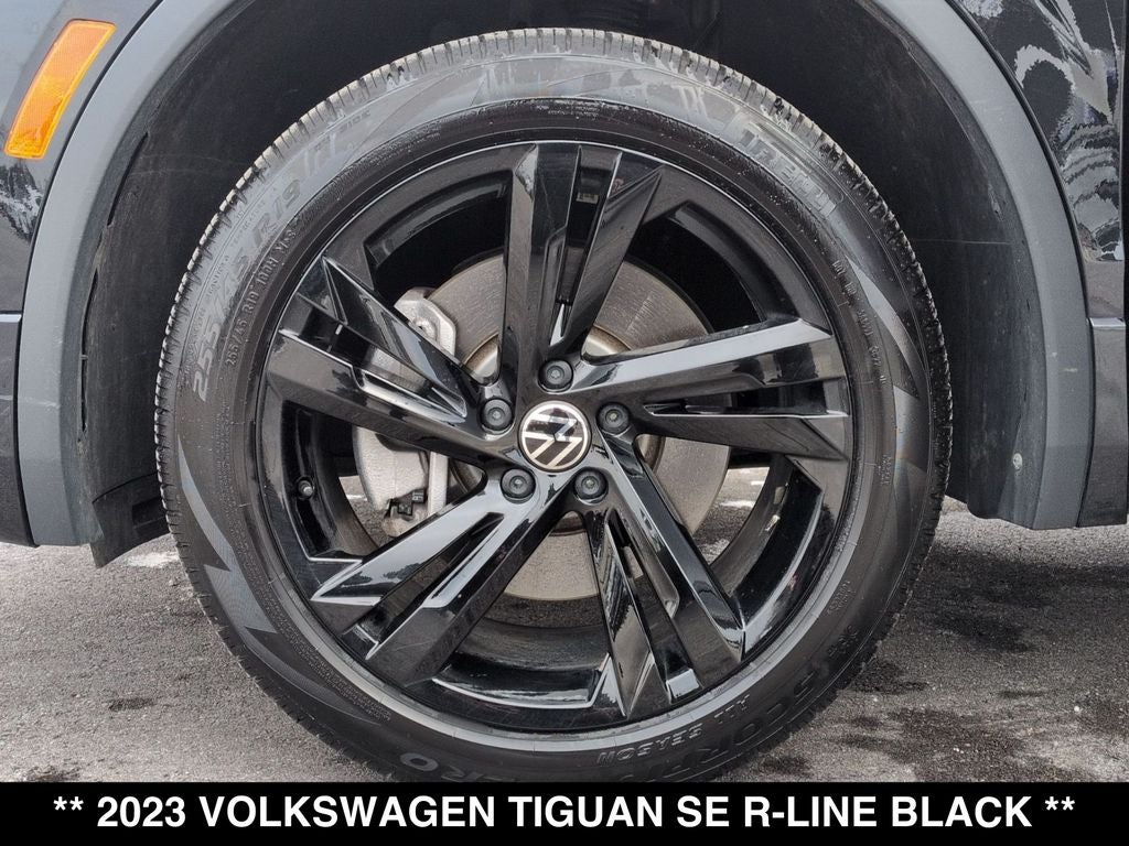 2023 Volkswagen Tiguan 2.0T SE R-Line Black