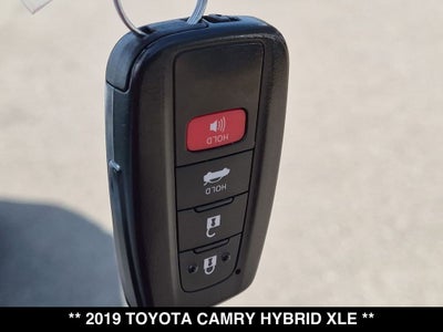 2019 Toyota Camry Hybrid XLE