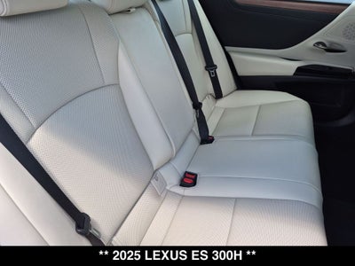 2025 Lexus ES 300h