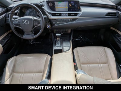 2020 Lexus ES 300h Luxury