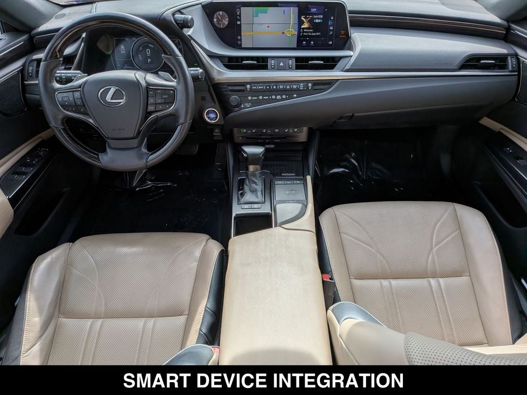 2020 Lexus ES 300h Luxury