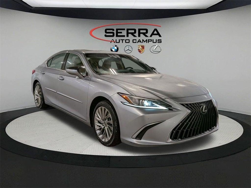 2023 Lexus ES 300h Luxury