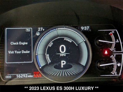 2023 Lexus ES 300h Luxury