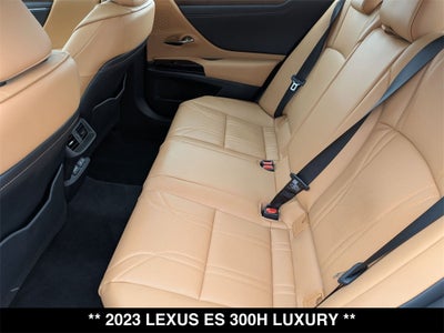 2023 Lexus ES 300h Luxury