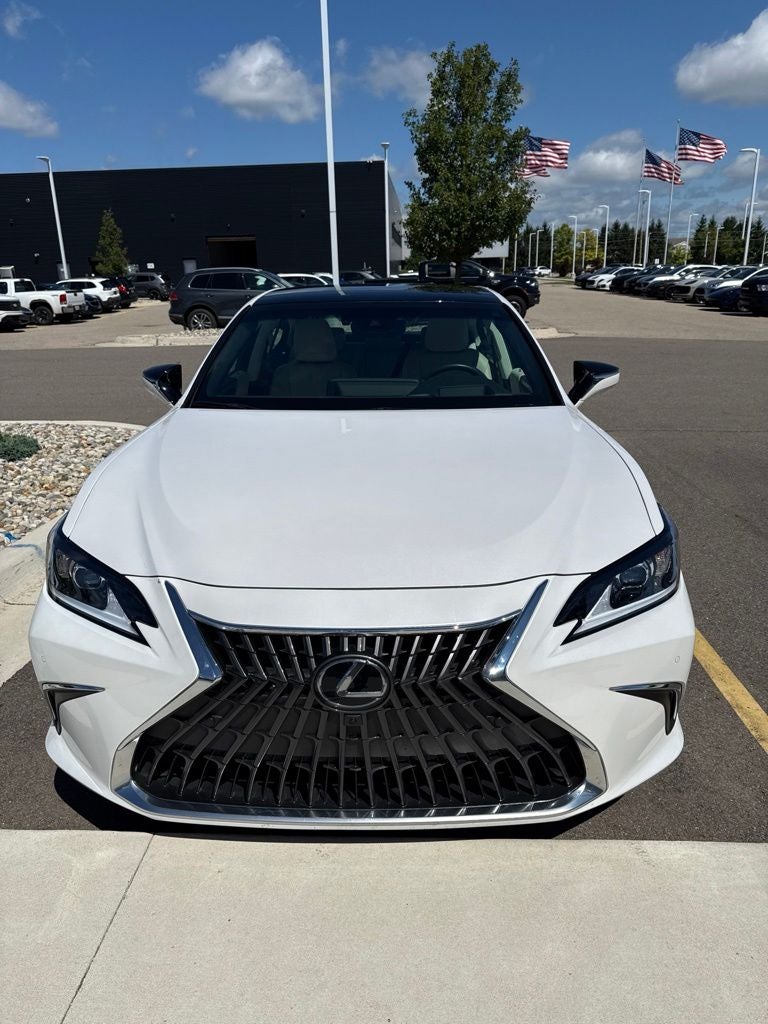 2025 Lexus ES 350 Luxury