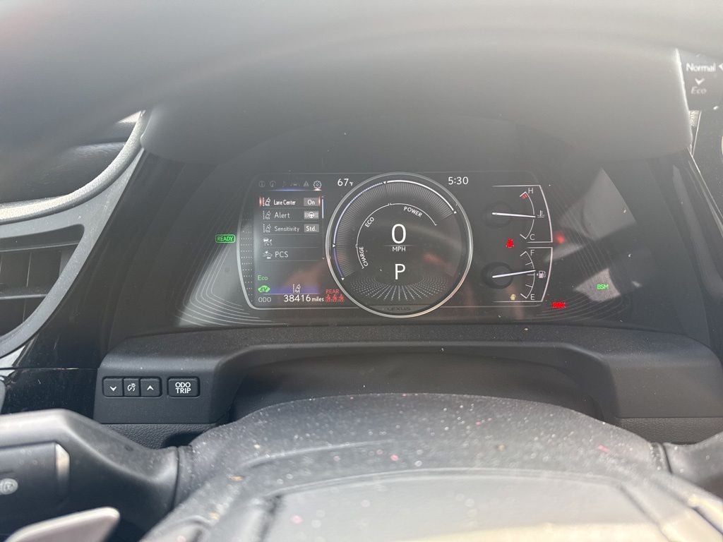 2024 Lexus ES 300h Ultra Luxury