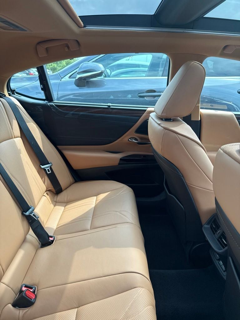 2025 Lexus ES 350 Ultra Luxury