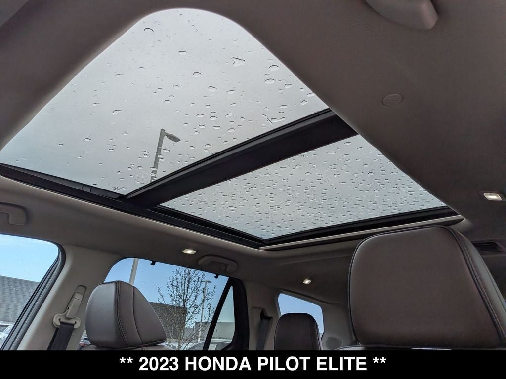 2023 Honda Pilot Elite