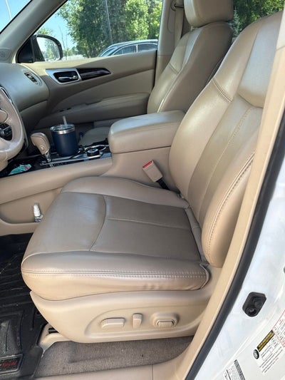 2015 Nissan Pathfinder Platinum