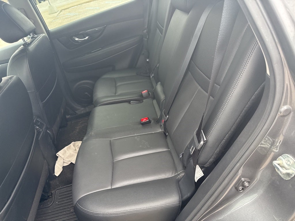 2020 Nissan Rogue SL