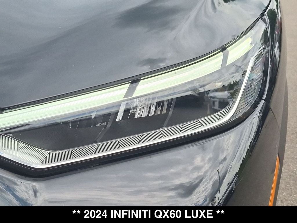2024 INFINITI QX60 LUXE