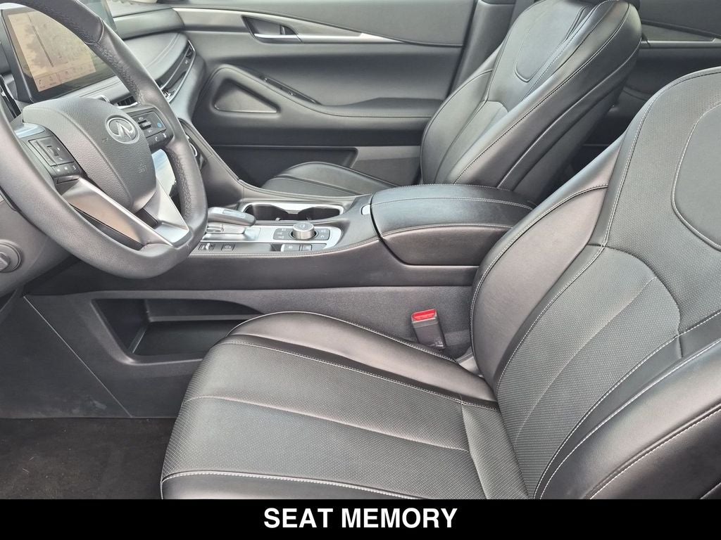 2024 INFINITI QX60 LUXE