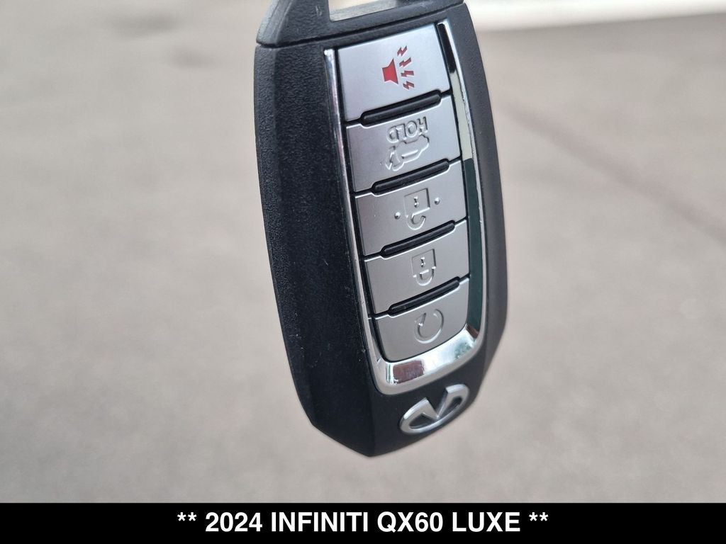 2024 INFINITI QX60 LUXE