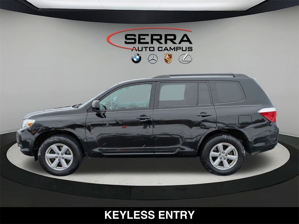 2010 Toyota Highlander Base