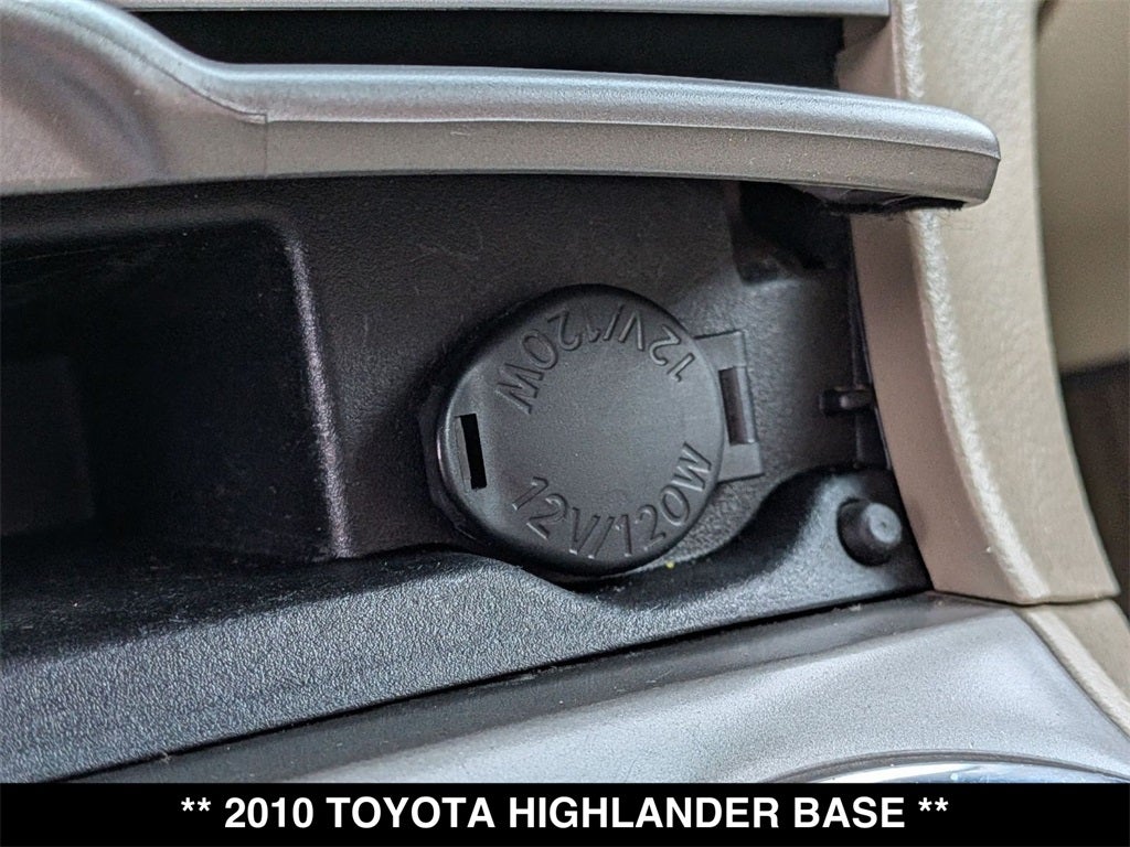 2010 Toyota Highlander Base