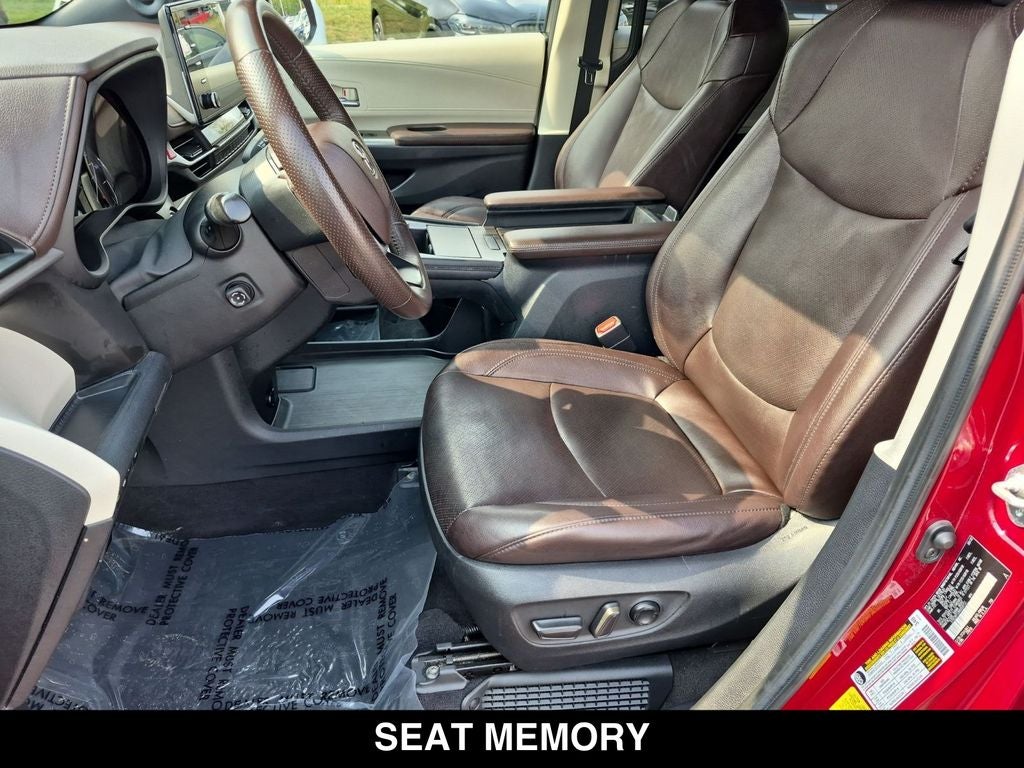 2022 Toyota Sienna Platinum 7 Passenger