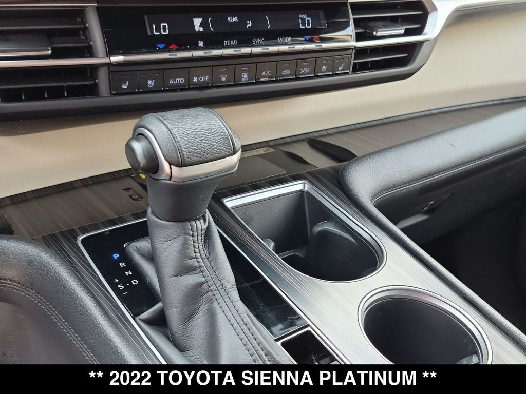 2022 Toyota Sienna Platinum 7 Passenger