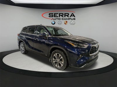 2022 Toyota Highlander Hybrid XLE