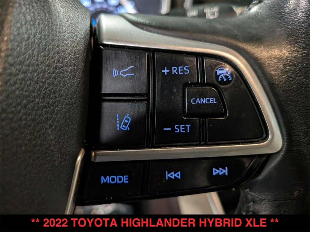 2022 Toyota Highlander Hybrid XLE