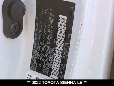 2022 Toyota Sienna LE 8 Passenger