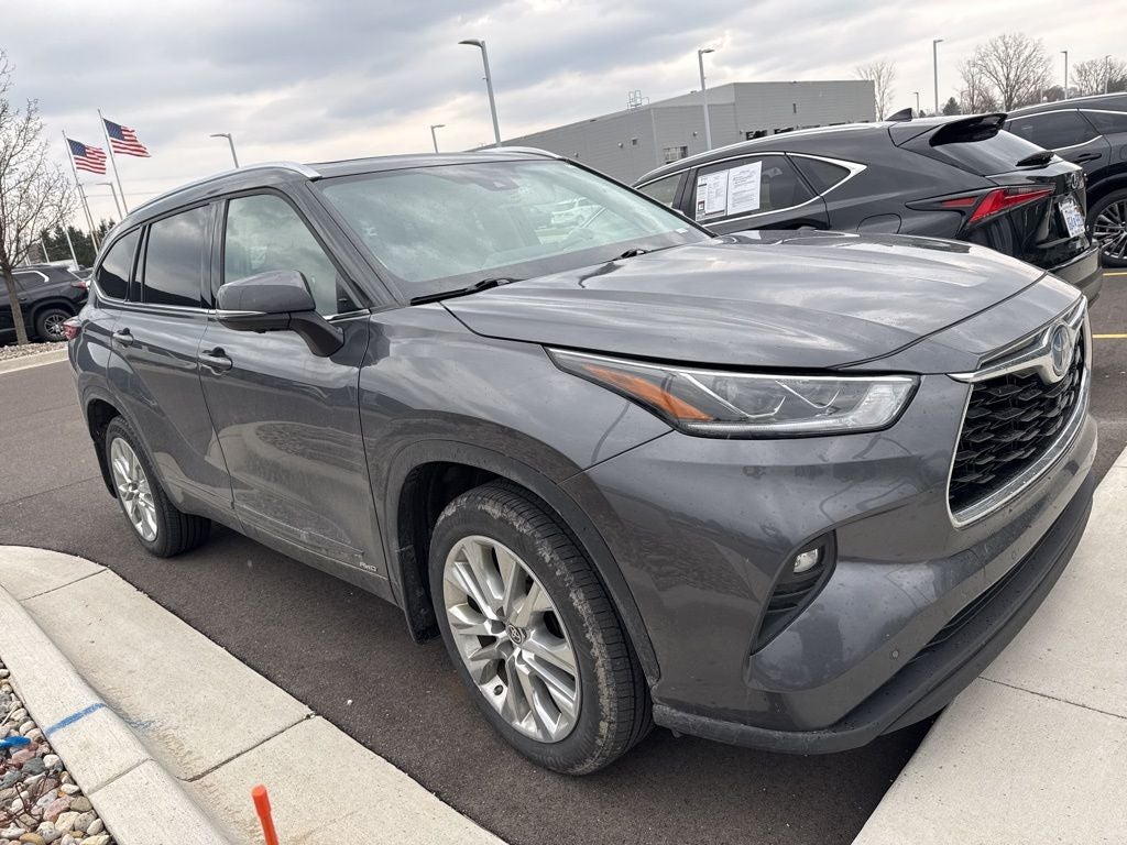 2023 Toyota Highlander Hybrid Limited