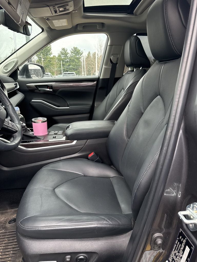 2023 Toyota Highlander Hybrid Limited