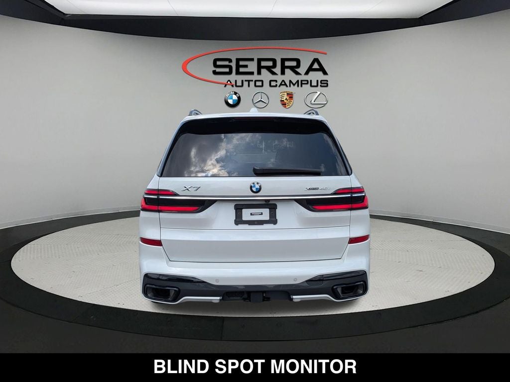 2023 BMW X7 xDrive40i