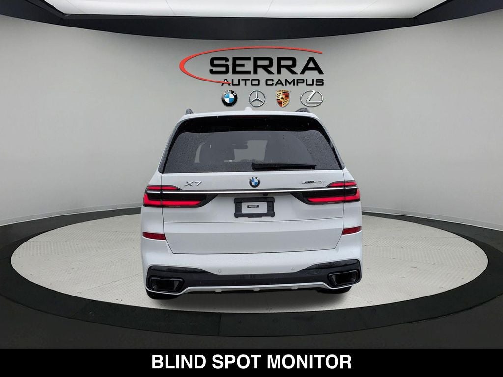2023 BMW X7 xDrive40i