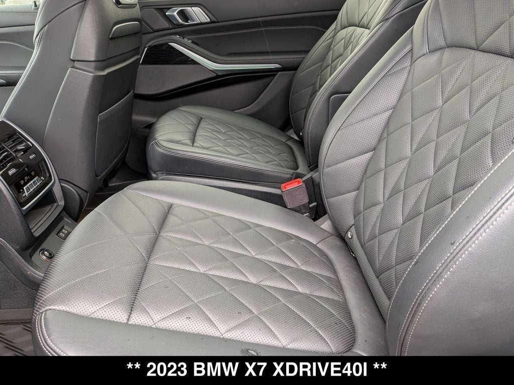 2023 BMW X7 xDrive40i
