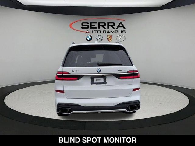 2023 BMW X7 xDrive40i