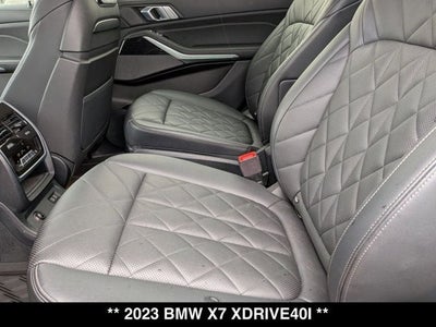 2023 BMW X7 xDrive40i