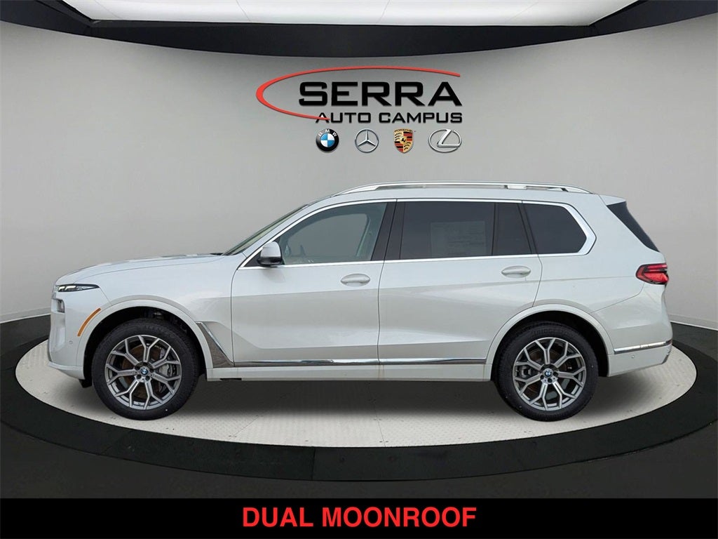 2025 BMW X7 xDrive40i