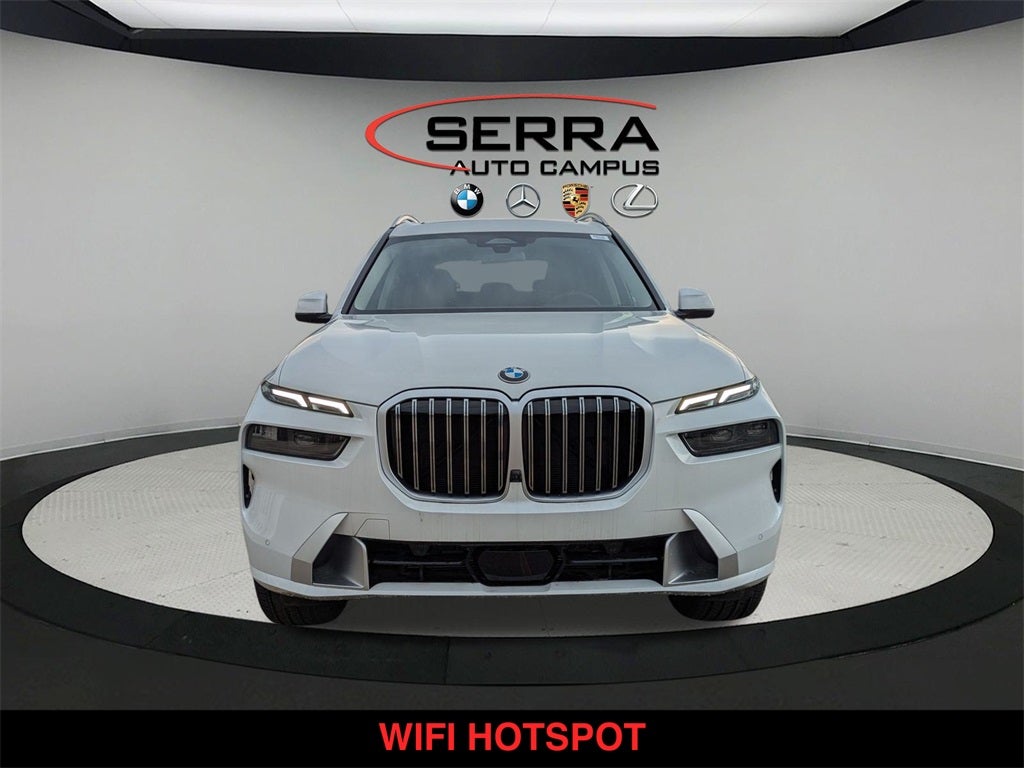 2025 BMW X7 xDrive40i