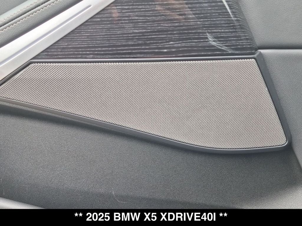 2025 BMW X5 xDrive40i