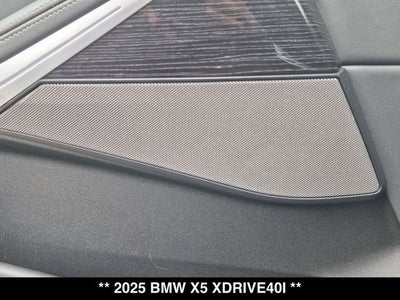 2025 BMW X5 xDrive40i