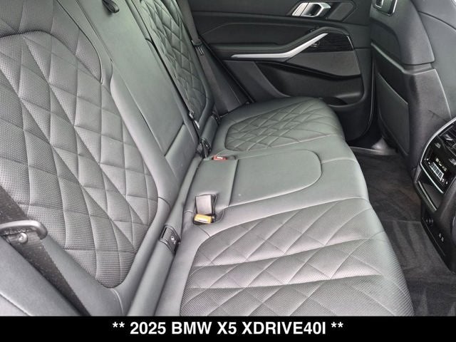 2025 BMW X5 xDrive40i