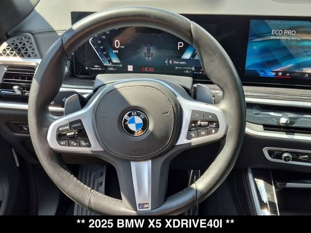 2025 BMW X5 xDrive40i M Sport Package
