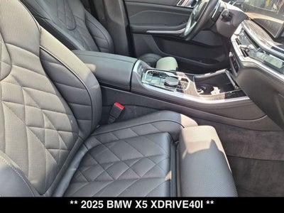 2025 BMW X5 xDrive40i M Sport Package