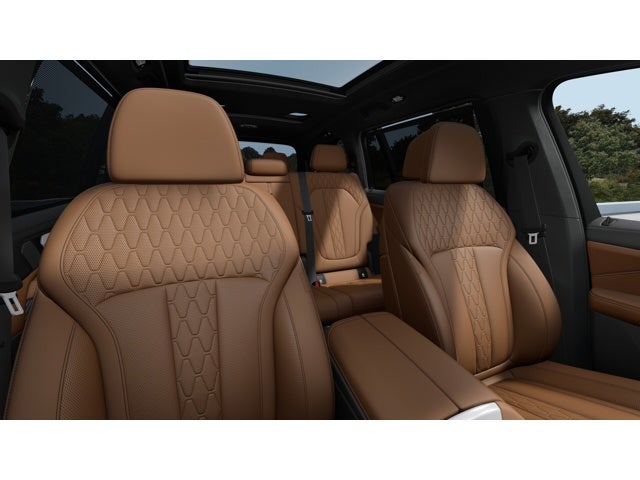 2026 BMW X7 M60i