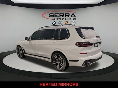 2023 BMW X7 M60i