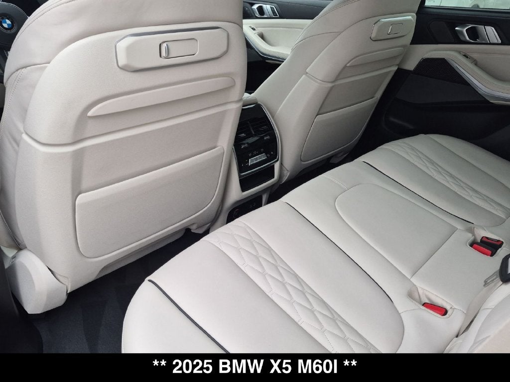 2025 BMW X5 M60i Premium Enhanced Package