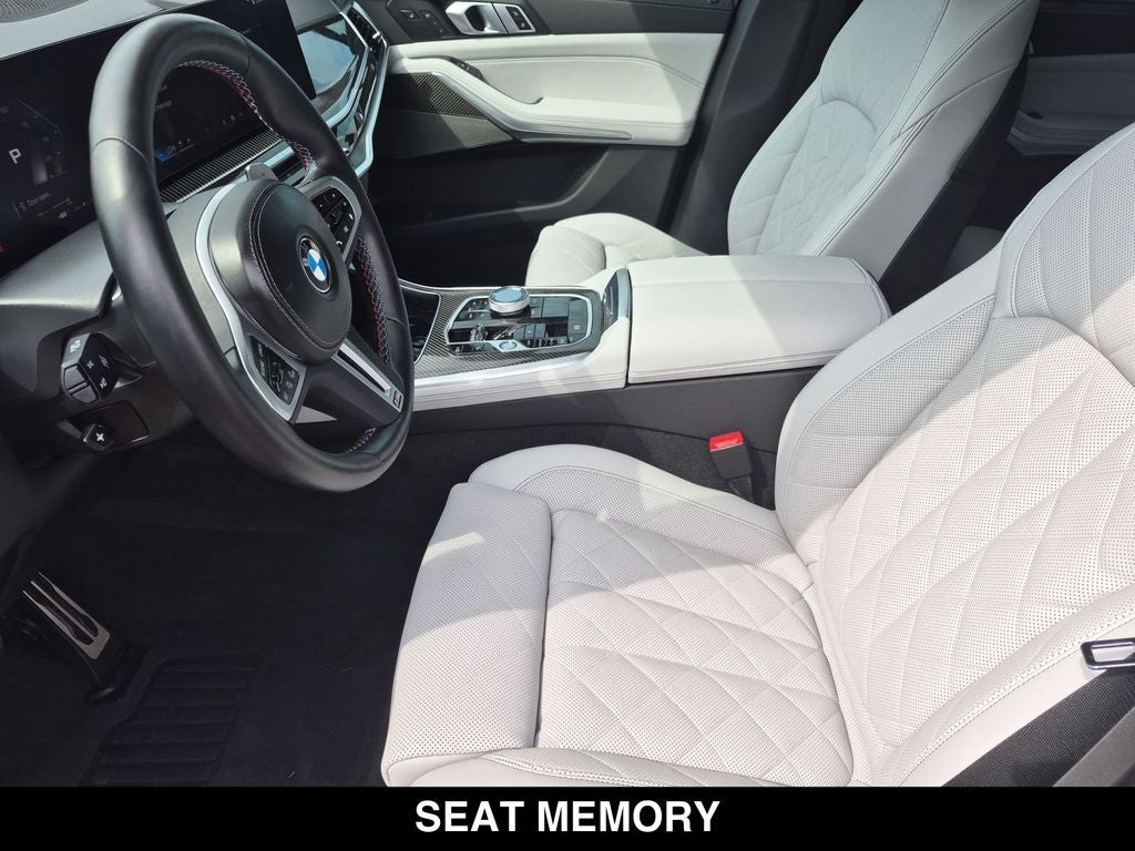 2025 BMW X5 M60i