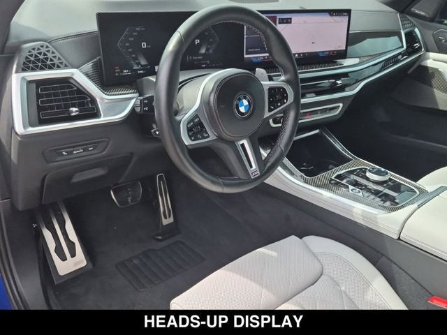 2025 BMW X5 M60i