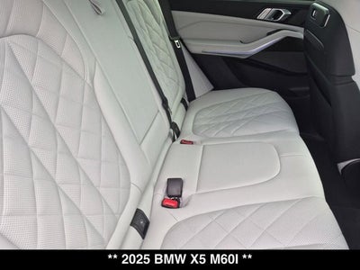 2025 BMW X5 M60i