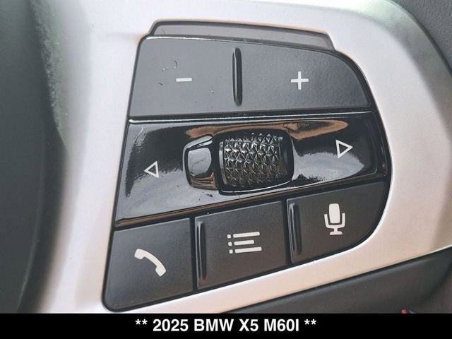 2025 BMW X5 M60i