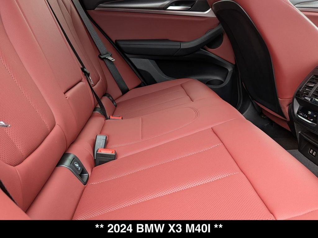 2024 BMW X3 M40i