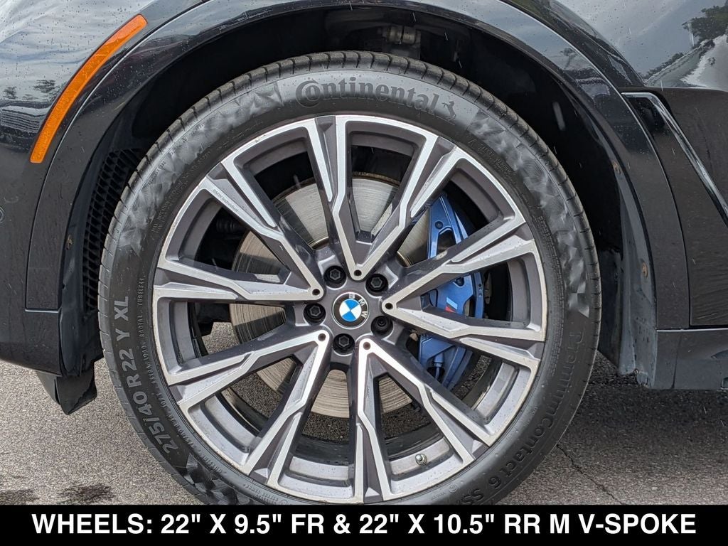2022 BMW X7 M50i