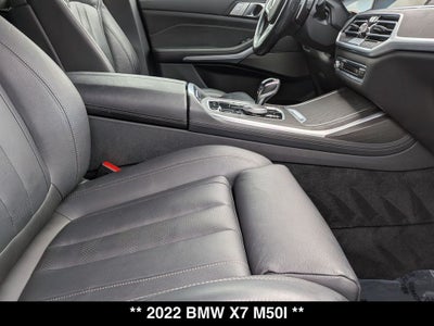 2022 BMW X7 M50i