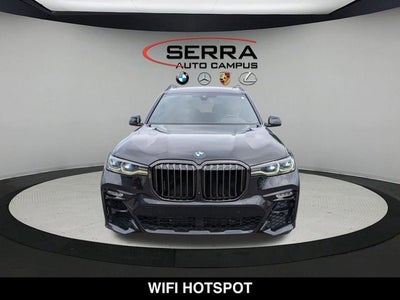 2022 BMW X7 M50i M-Sport