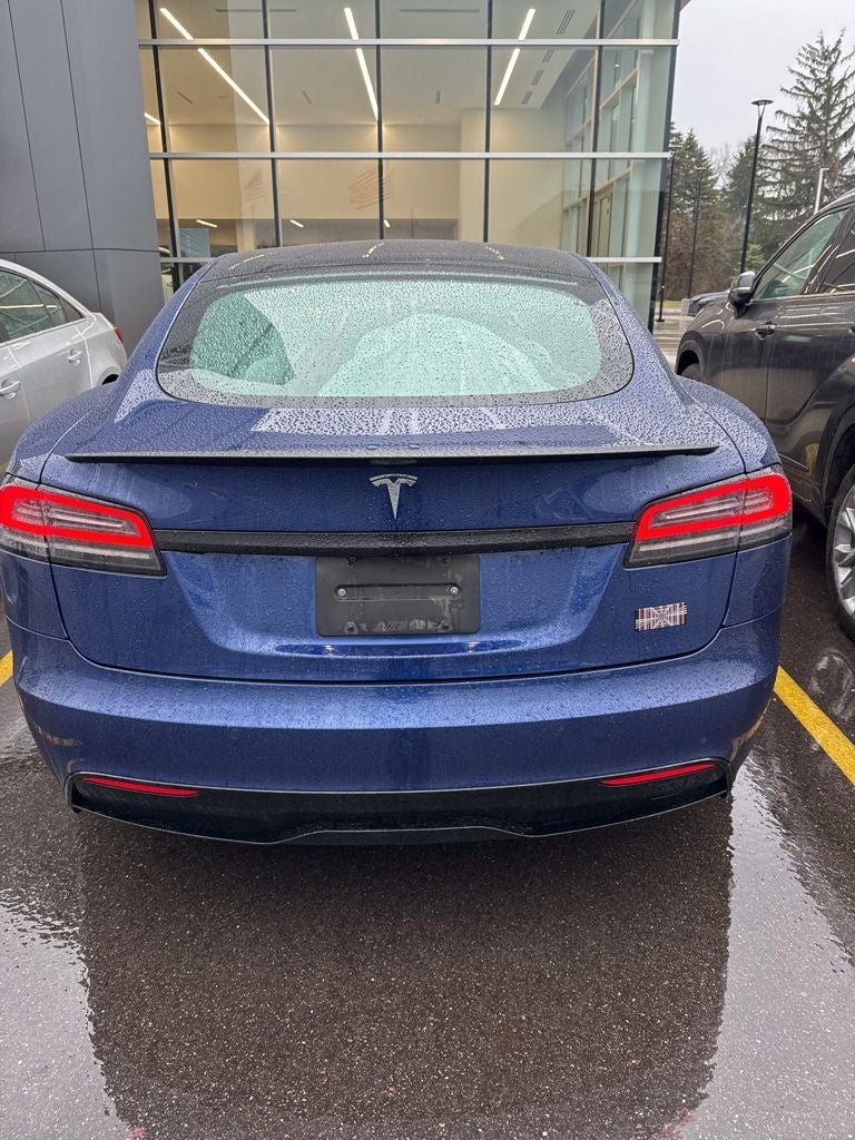 2022 Tesla Model S Plaid